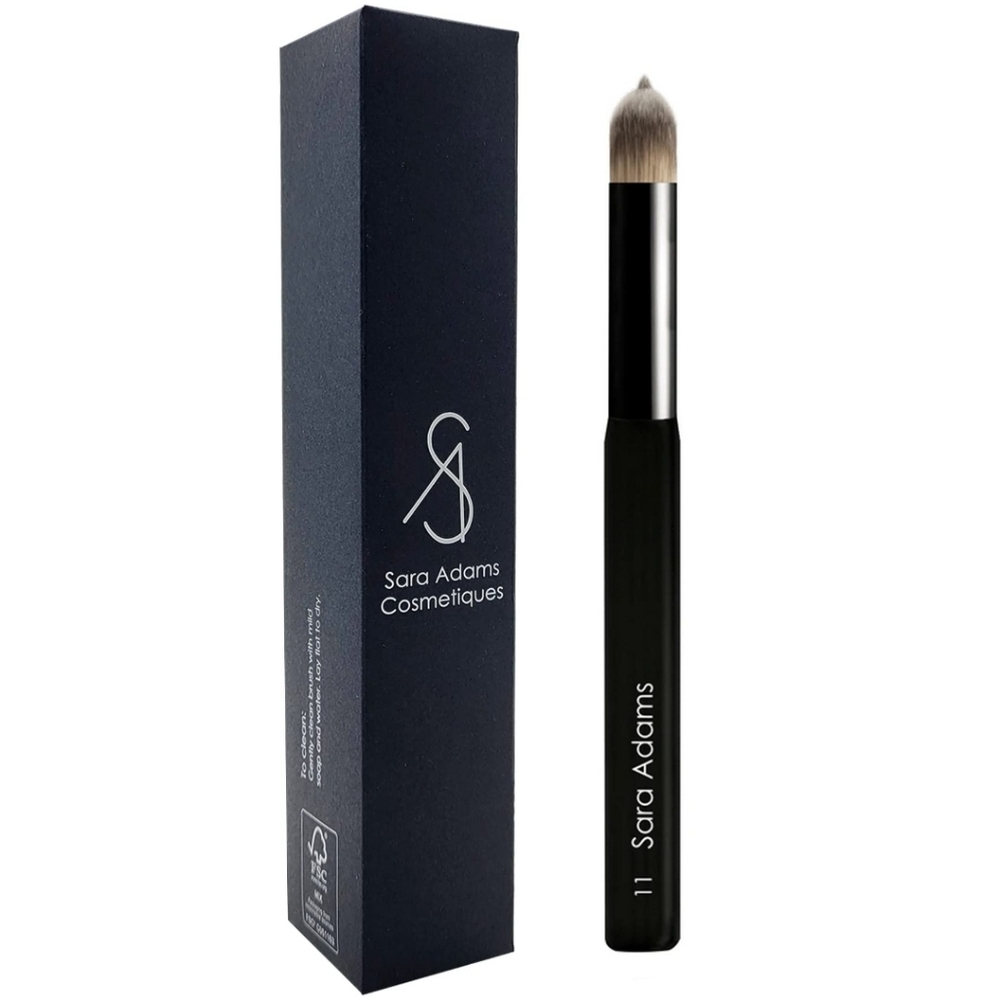 Sara Adams Cosmetiques Pro Tip & Blend Concealer Brush #11 Patented Brush